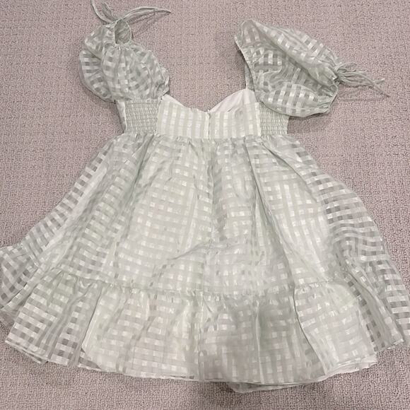 Sicily dress Amanda uprichard - Picture 4 of 7